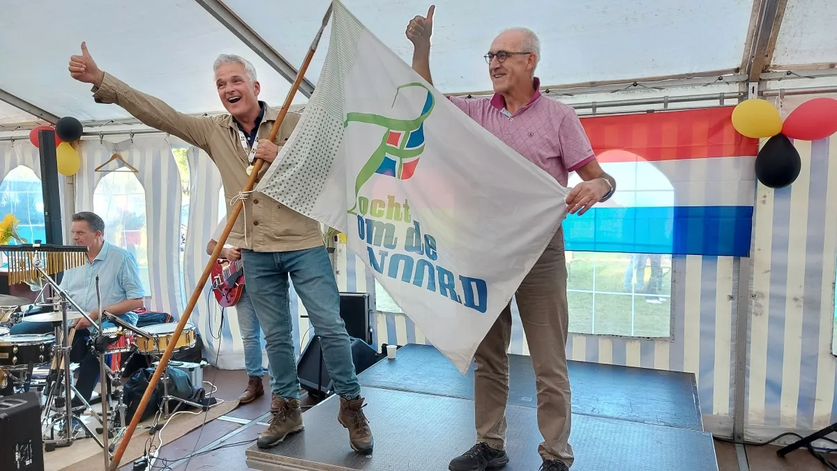 Overdracht TodN-vlag 